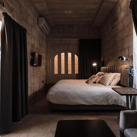 Talbot & Bons Bed & Breakfast Gudja Exteriör bild