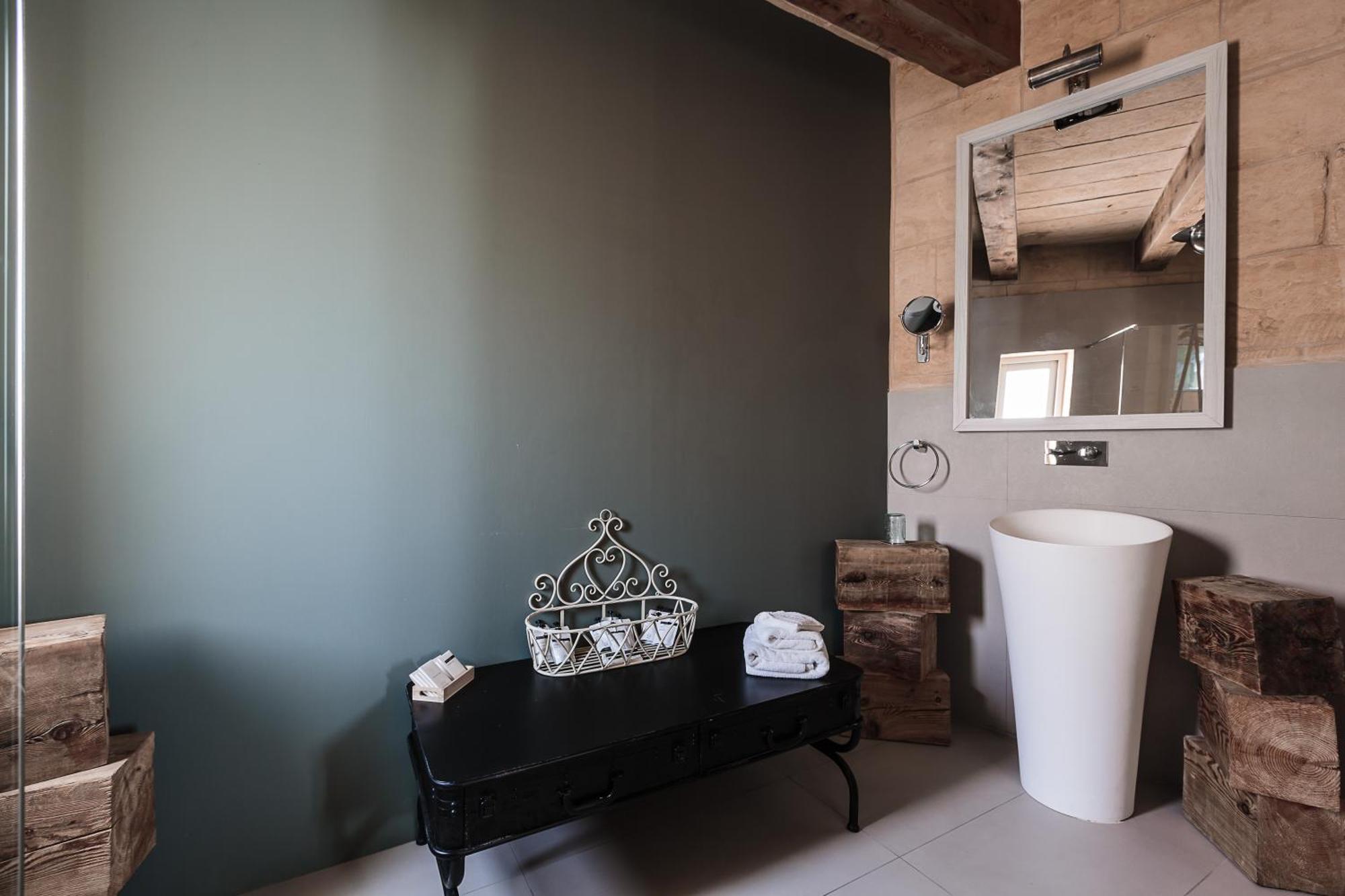 Talbot & Bons Bed & Breakfast Gudja Exteriör bild