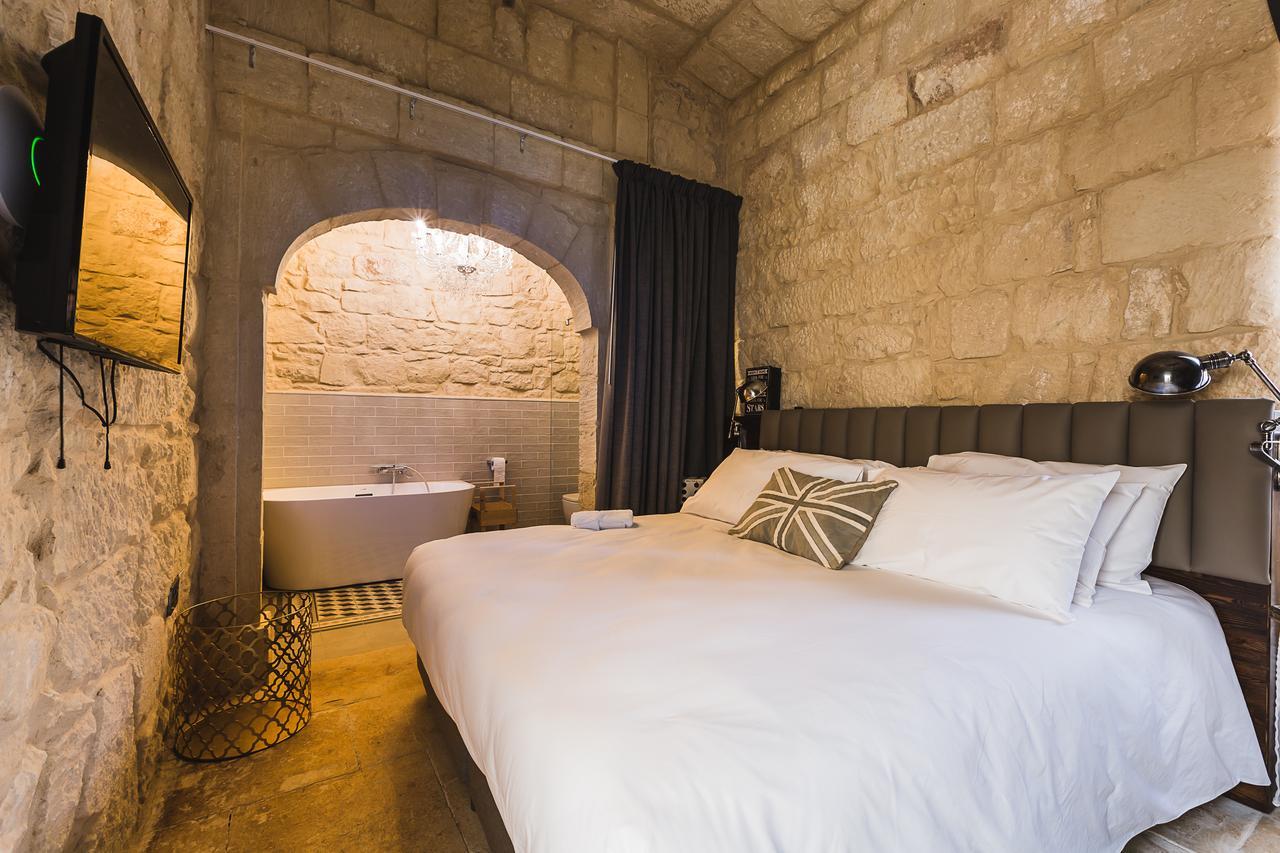 Talbot & Bons Bed & Breakfast Gudja Exteriör bild