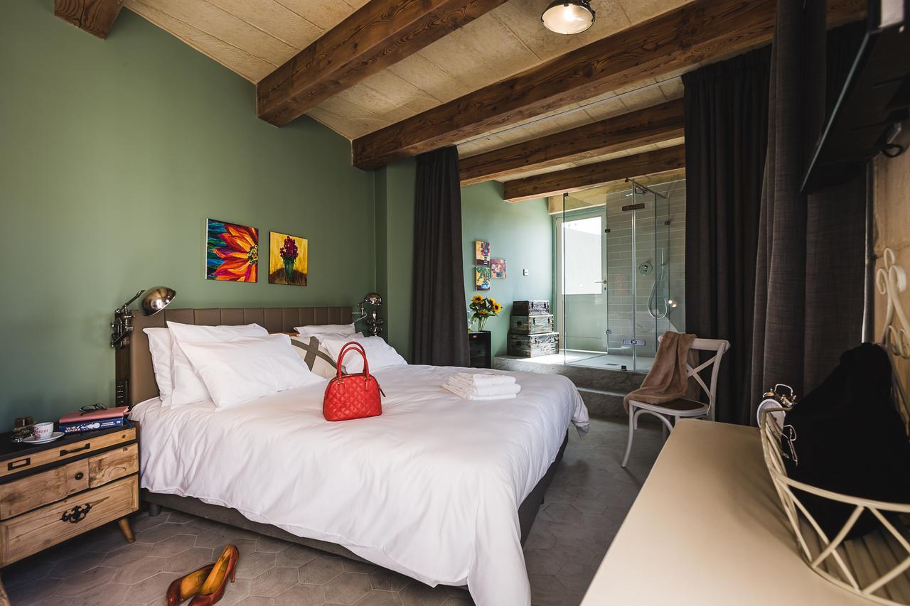 Talbot & Bons Bed & Breakfast Gudja Exteriör bild