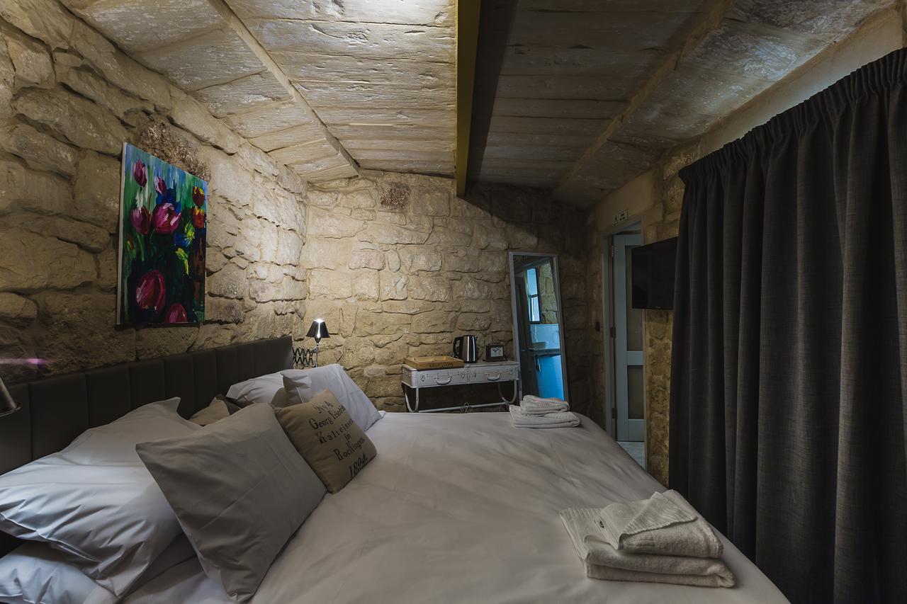 Talbot & Bons Bed & Breakfast Gudja Exteriör bild