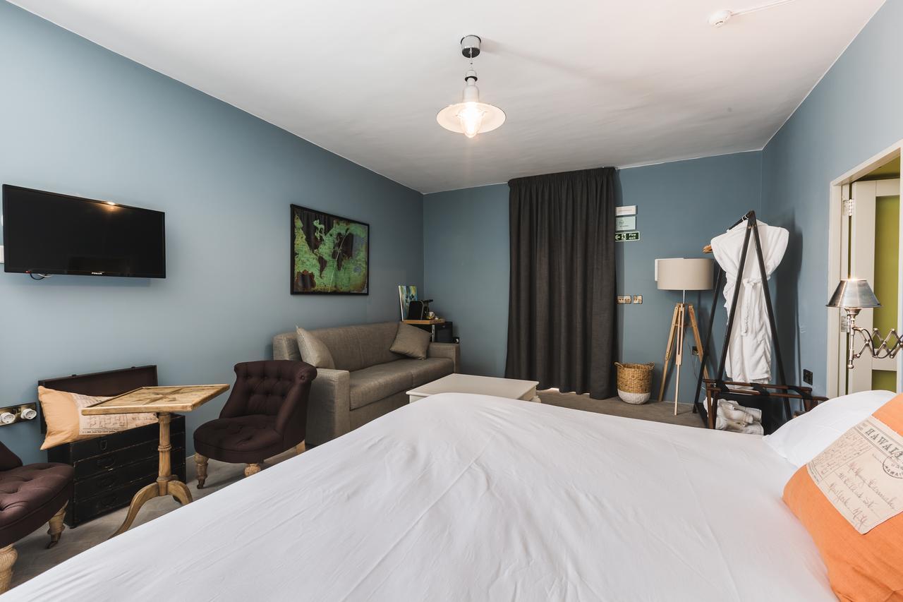Talbot & Bons Bed & Breakfast Gudja Exteriör bild